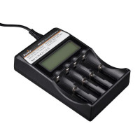 Зарядное устройство Fenix ARE-C2 на 4 АКБ