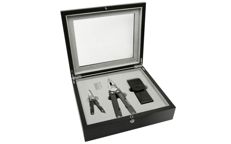 Мультитул Leatherman Super Tool 300 + Micra 30 Years